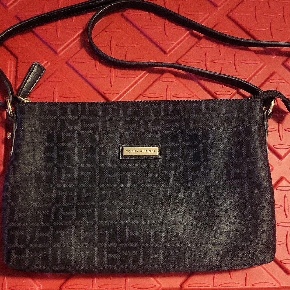 Tommy Hilfiger Black Patterned Crossbody Bag